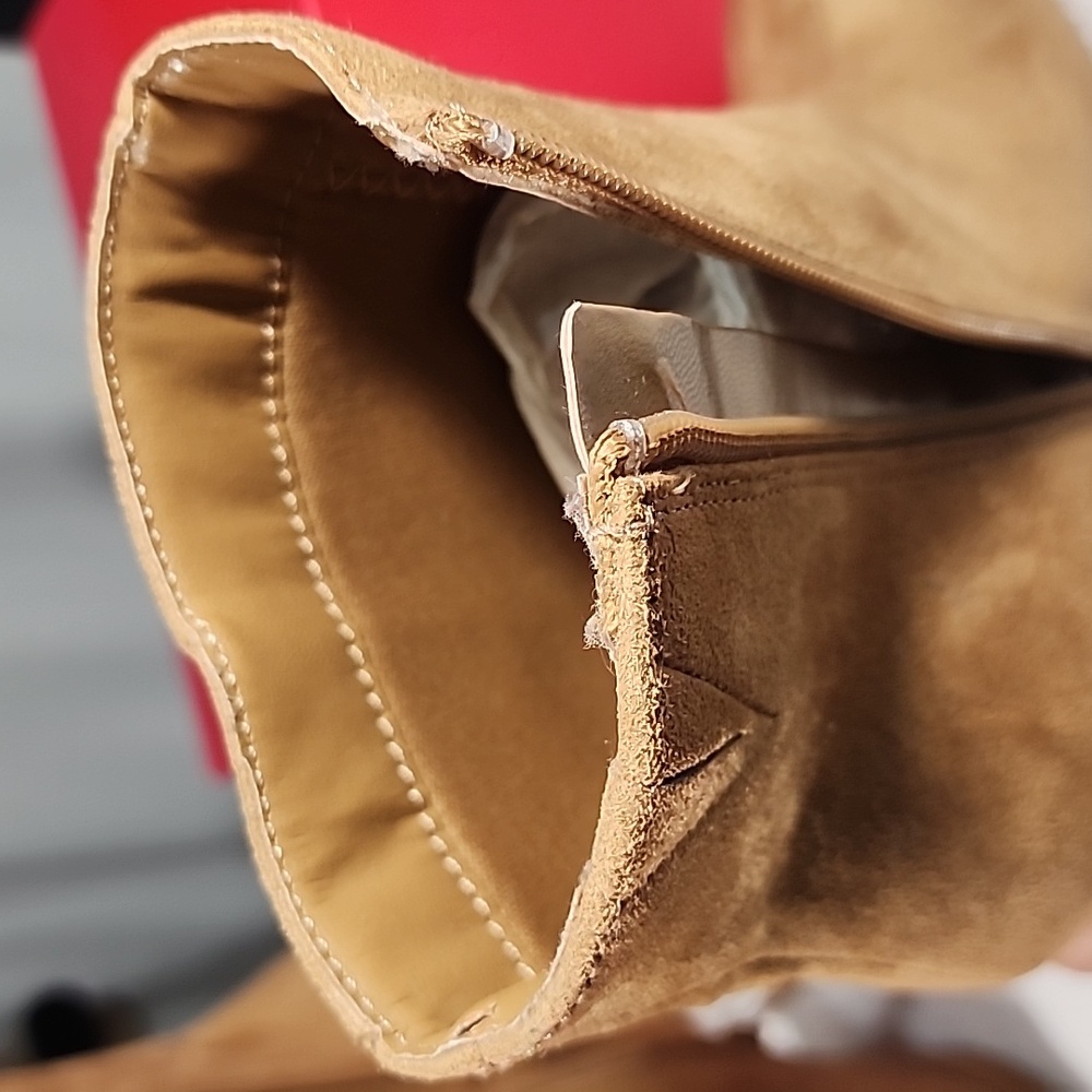 Forever 21 Tan Heeled Boots with Chunky Heel and Platform - Picture 12 of 12